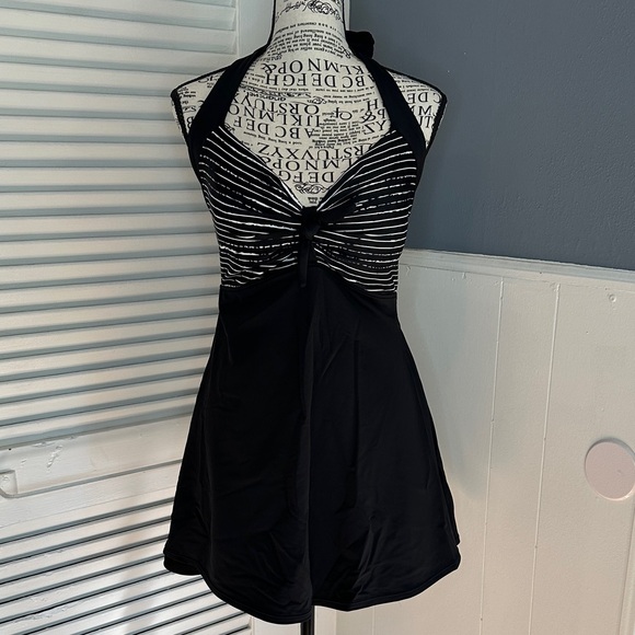 COCOSHIP Retro Pin-up swim dress - Picture 1 of 8